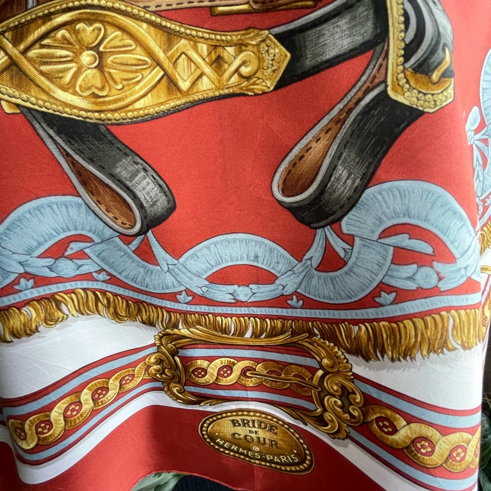 Authentic Hermès Bride De Cour Silk Scarf - Picture 11 of 16